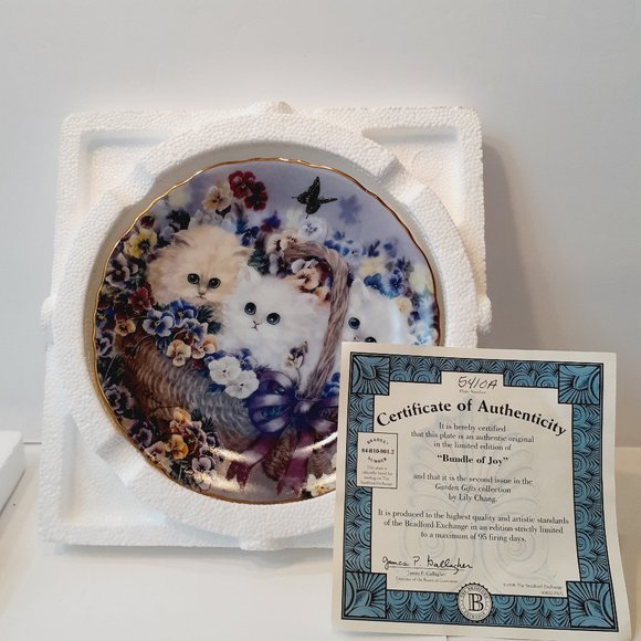 Bradford collector plate Garden Gifts [ BUNDLE OF JOY ] - Picture 2 of 8